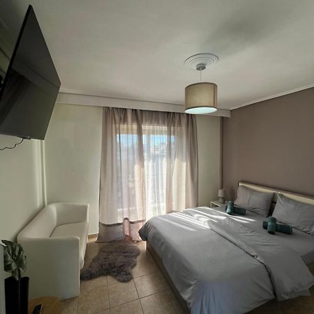 Rooftop Apartment Larissa Exterior foto